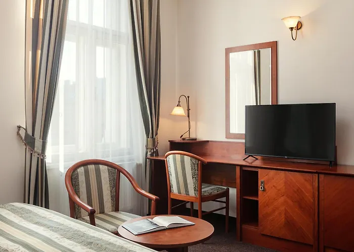 Hotel Amigo Centre 4*