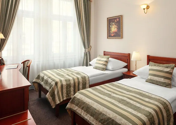 Hotel Amigo Centre 4*
