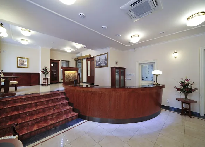 Amigo Centre 4*