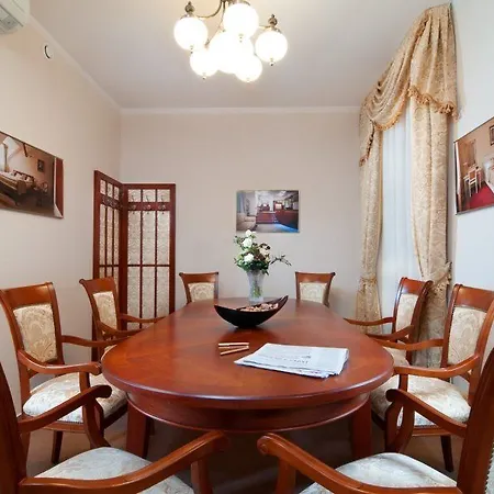 Amigo Centre 4* Prague