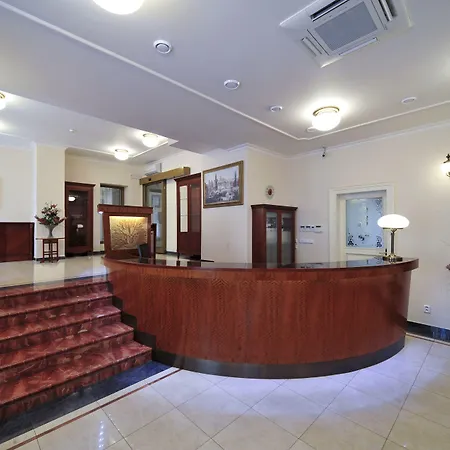 Amigo Centre 4*