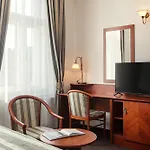 Otel Amigo Centre 4*