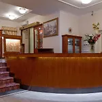 Otel Amigo Centre 4*
